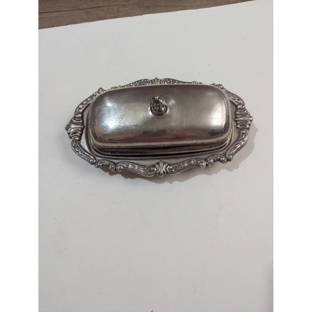 Sheridan Silver Silver‎ plate Butter Dish with Glass Liner Ornate Domed Lid Set